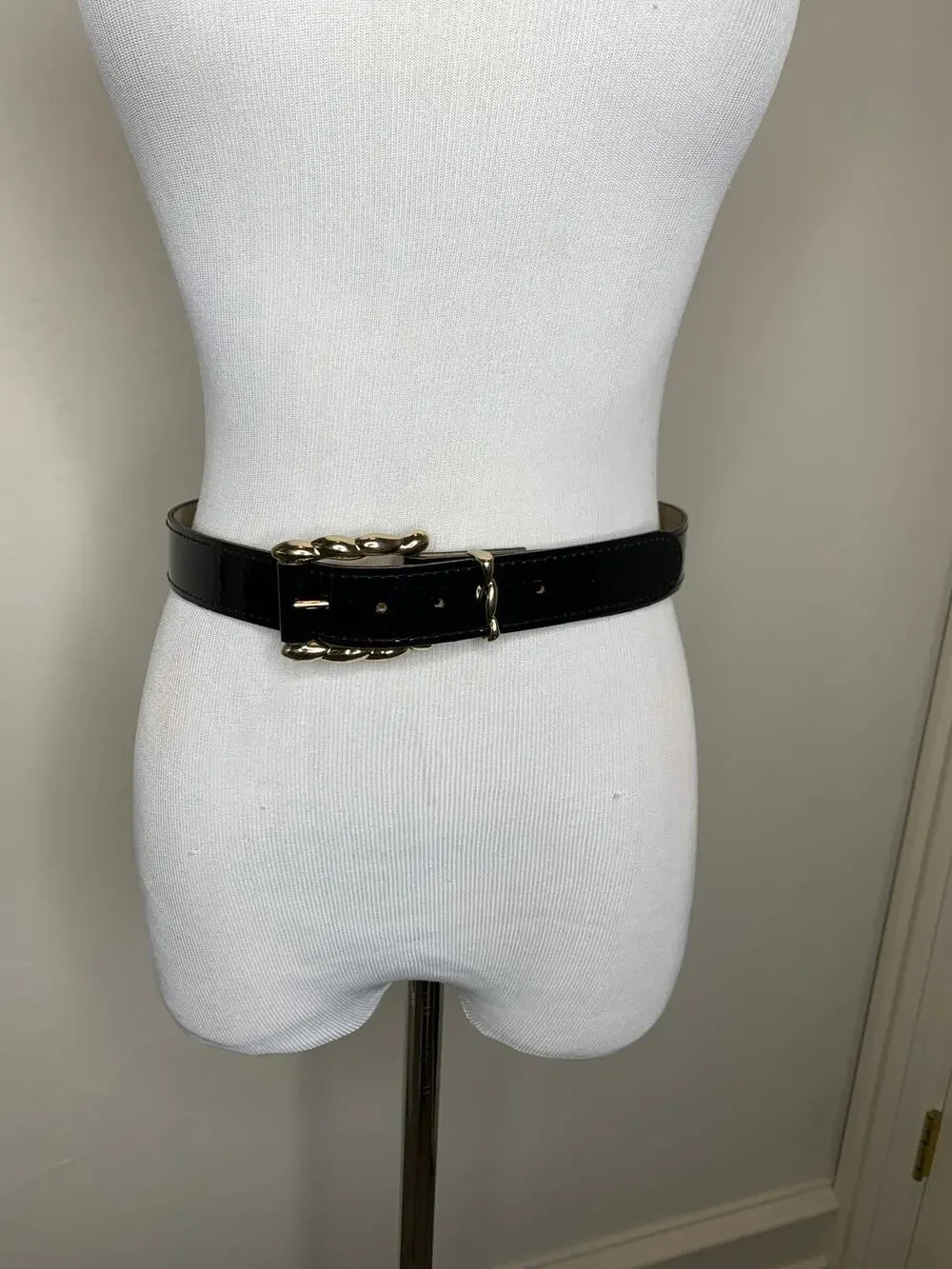 Black Patent Leather Belt Vintage Medium Large Gold Buckle